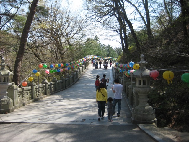 path at Donghwasa Temple